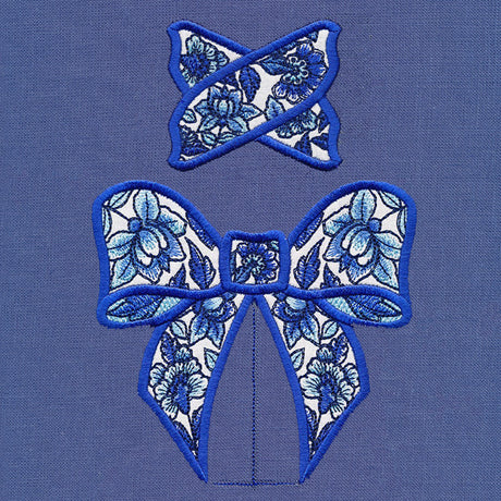 Delft Blue Ribbon (Split Seam Applique)