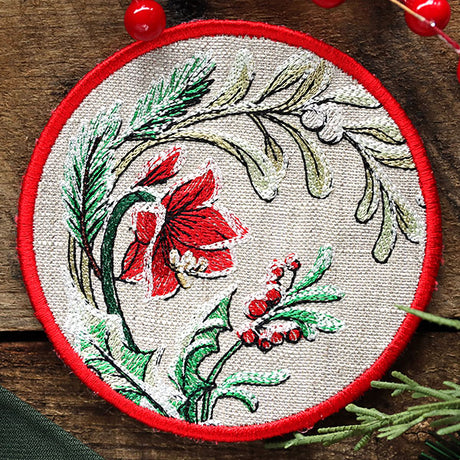 Very Merry Christmas Botanicals Coaster (In-the-Hoop)