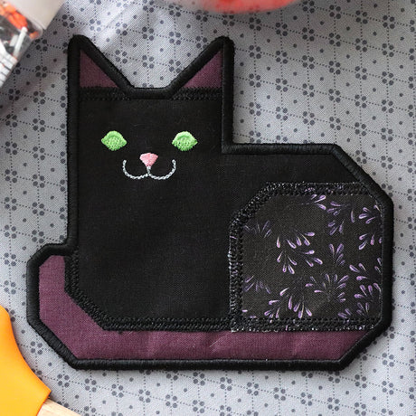 Cozy Cat Trivet (In-the-Hoop)