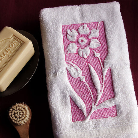 Spring Flowers - Daffodil (Embossed)