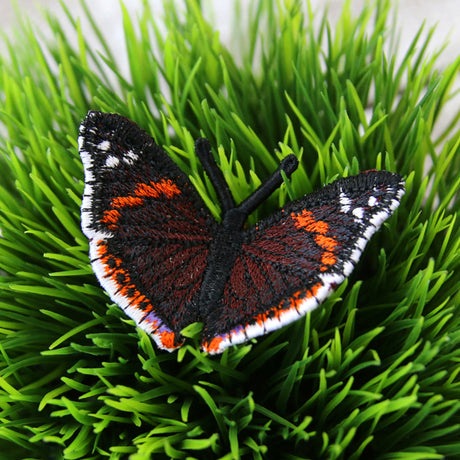 Free-Flying Red Admiral (In-the-Hoop)