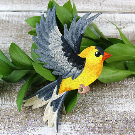 Free-Flying Goldfinch (In-the-Hoop)